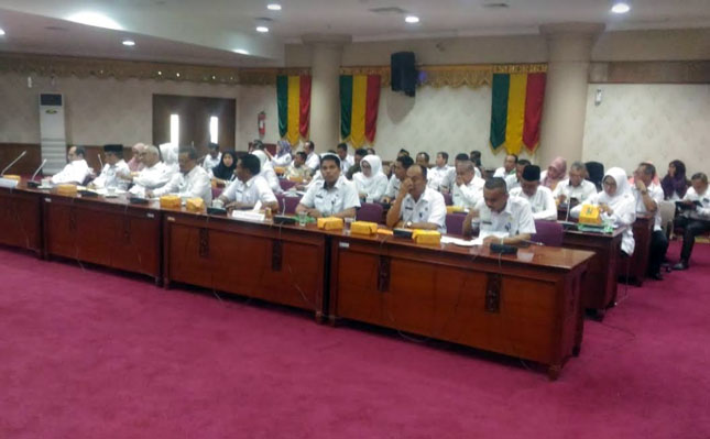 Hearing Dengan Disdik, DPRD Riau Minta Laporan Kebutuhan Sekolah