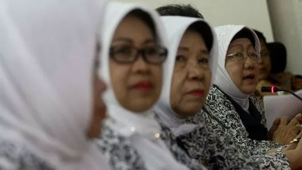 Kabar Baik, Bidan yang Bantu Ibu Melahirkan Bakal Diangkat Jadi PNS