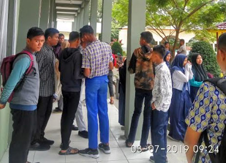 Pendaftar PPDB Membludak, SMAN 3 Pekanbaru Lakukan Seleksi