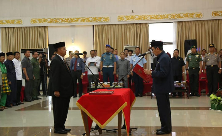 Ahmad Syah Harrofie Resmi Gantikan Ahmad Hijazi Sebagai Pj Sekda