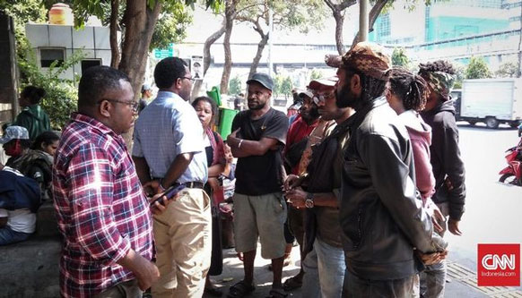 Korlap Ditangkap, Mahasiswa Papua Ikut Serahkan Diri ke Polda