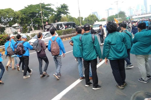 Apa yang Membuat Mahasiswa Ogah Temui Jokowi di Istana?