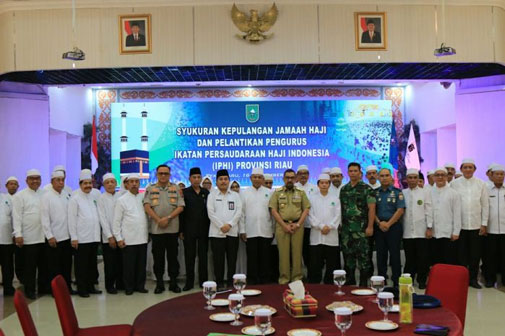 Wagub Hadiri Pelantikan PW IPHI Riau 2018-2023
