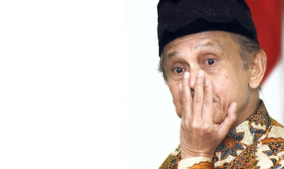 Habibie dan Celoteh ‘Titik Merah’ yang Picu Murka Singapura