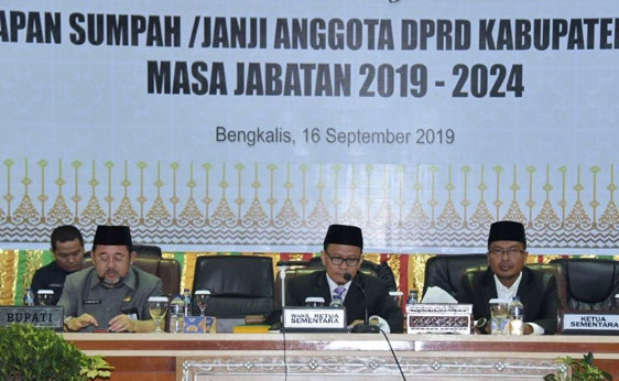 5 Fraksi Murni, 2 Fraksi Gabungan, DPRD Bengkalis Bentuk 7 Fraksi