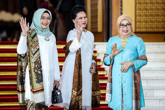 Disebut Tenteng Tas Harga Rp 600-an Juta, Wuri Ma’ruf Amin Gunakan Produk Lokal