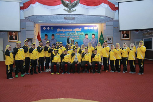 Ke Babel, Pj Sekdaprov Lepas Kontingen Pornas Korpri Riau