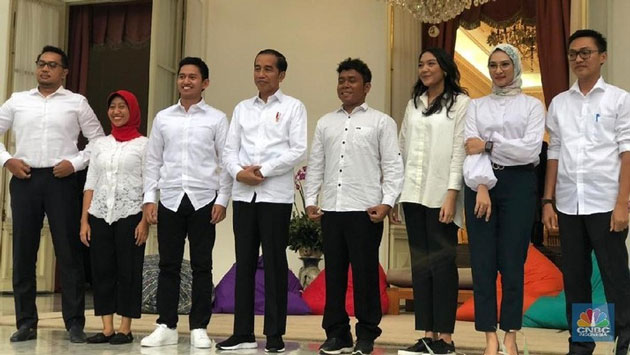 Putri Tanjung Paling Muda, Ini Profil 7 Staf Khusus Jokowi!