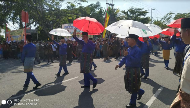 Semarakan MTQ XX XVIII Di Kampar, Rohil Terjunkan 347 Peserta Pawai Taaruf