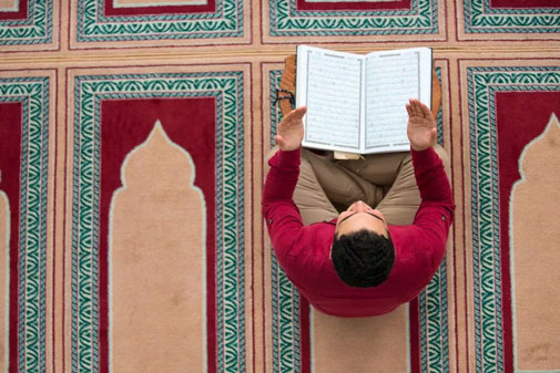 Agar Berkah, Baca Doa Berangkat Kerja Ini