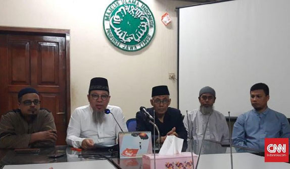 MUI Jatim Larang Muslim Kecuali Wapres, Ucapkan Selamat Natal