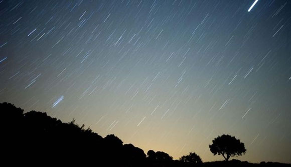 Hujan Meteor Geminid Bisa Dilihat di Indonesia Malam Ini