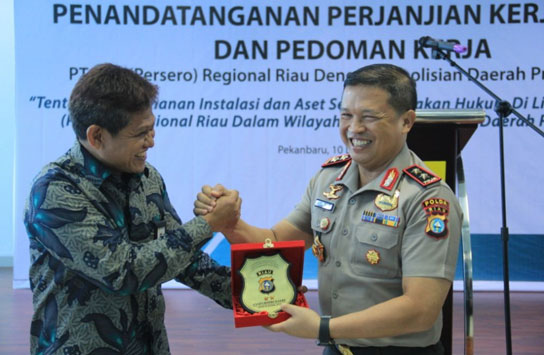 PLN dan Polda Riau Teken Perjanjian Kerja Sama Pengamanan Instalasi