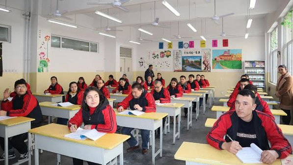 Parlemen Uni Eropa Desak Sanksi Pejabat China soal Uighur