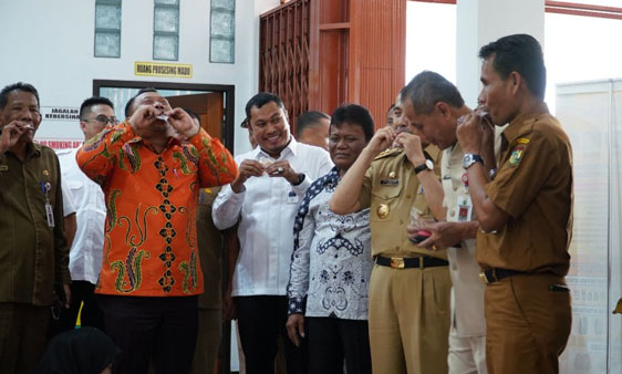 Gubri dan Bupati Kampar Kunjungi Rumah Madu Wilbi Kuok