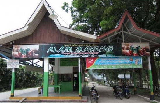 Daya Beli Menurun, Kunjungan Masyarakat ke Tempat Wisata saat Akhir Tahun Meningkat