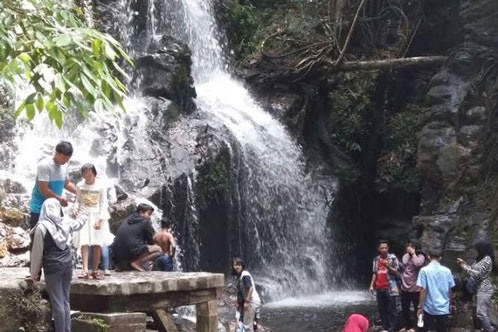 Libur Akhir Tahun, Objek Wisata Guruh Gemurai Didatangi 1.500 Pengunjung