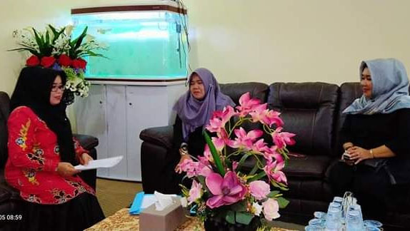 Bicarakan Program 2020, Muslimawati Catur Terima Pengurus KPPI Kampar