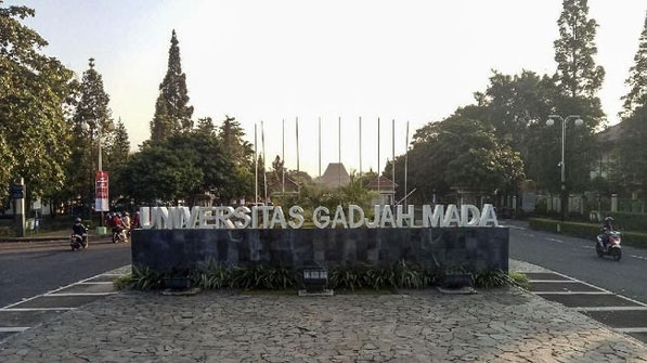 Guru Besar UGM Meninggal Dunia Usai Positif Virus Corona