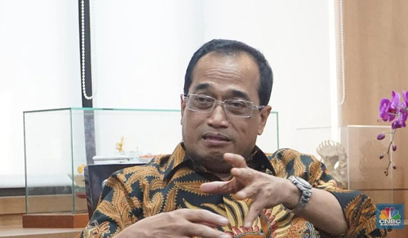 Budi Karya Positif Corona, Luhut Jadi Menhub Ad Interim