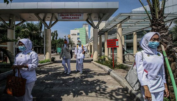 WNA Positif Corona Disebut Kontak dengan 21 Orang di Bali