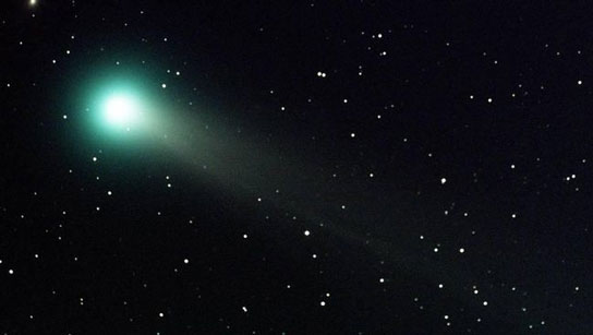 Malam Ini Warga Bisa Lihat Komet Atlas di Langit Indonesia