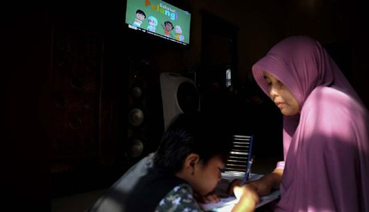 49 Persen Guru PAUD Tak Terima Honor Penuh Selama Corona