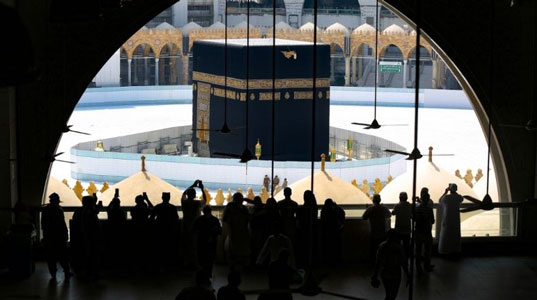 Bertambah 1.912 Penderita, Kasus Virus Corona di Arab Saudi Tembus 39.000 Orang
