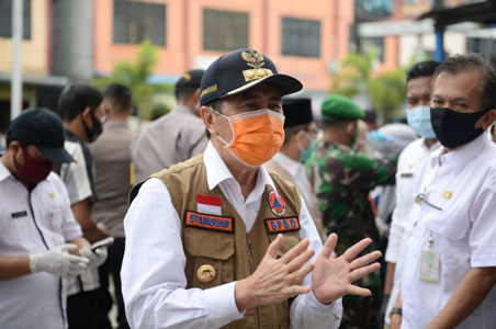 Gubri Tinjau Pelaksanaan PSBB di Kota Dumai