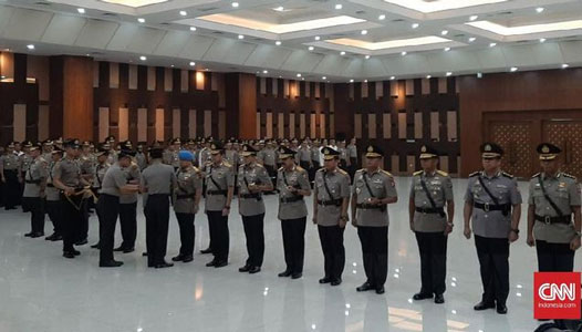 Kapolri Idham Azis Lantik 9 Kapolda Baru