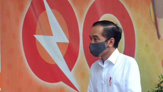 BPJS Naik, Jokowi Disebut Bikin Rakyat Ambyar dan Sengsara