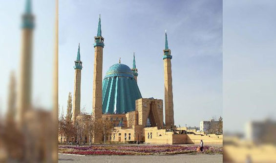 Berimajinasi Lewat Masjid Mashkhur Jusup di Kazakhstan
