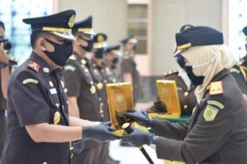 Kajati Pimpin Pergantian Aspidum dan Aswas Kejati Riau