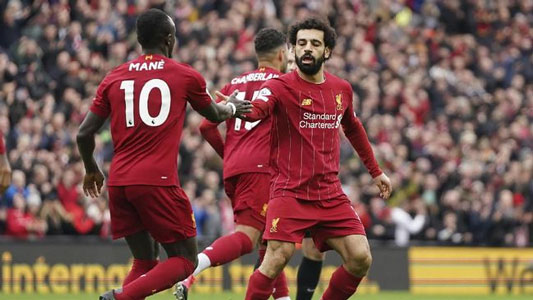 Merchandise Liverpool Juara Mulai Dijual di Inggris