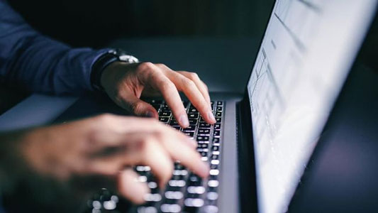 5 Represi Internet Pembungkam Kebebasan di RI Versi SAFEnet