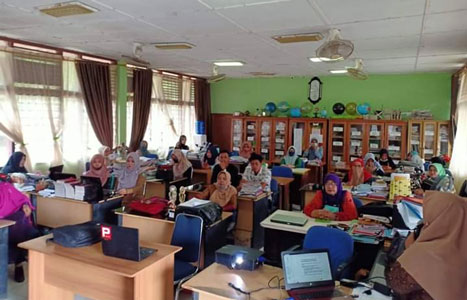 SMPN 3 Bengkalis Gelar Pembekalan Peningkatan Kompetensi Guru
