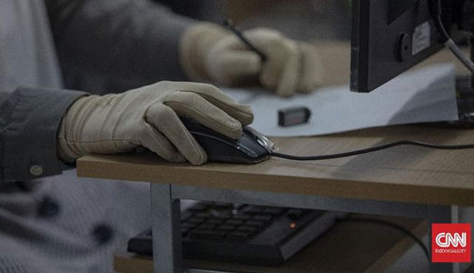 Peserta UTBK-SBMPTN Demam dan Reaktif Wajib Tes PCR