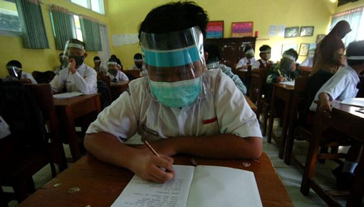 Kemendikbud: 79 Daerah Langgar Aturan Sekolah di Era Pandemi