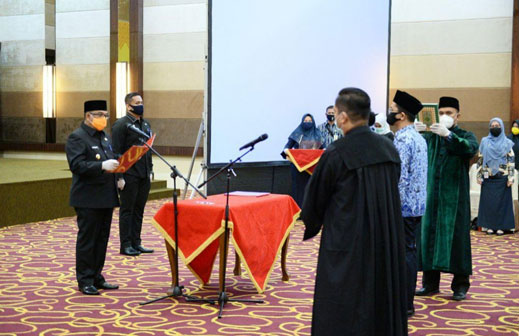 Wagubri Lantik 342 PNS Provinsi Riau Formasi 2018