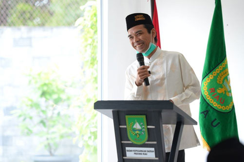 Ternyata, UAS Merindukan Penyair