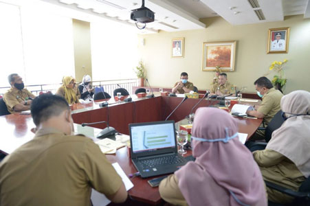 Pemprov Riau Gelar Rapat Penetapan Peserta Pelatihan Kepemimpinan Pengawasan Tahun 2020