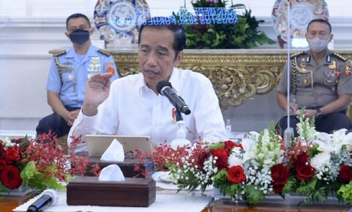 Jokowi Beri Rp 600.000 ke Pegawai Bergaji Rp 5 Juta ke Bawah!