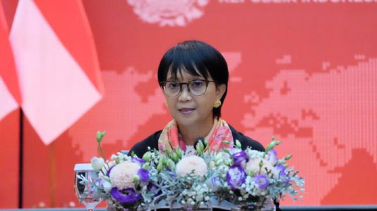 Menlu Tegaskan RI Tak Bisa Jadi Pangkalan Militer Negara Lain