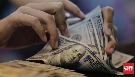 Sri Mulyani Pastikan RI Resesi, Rupiah Merosot ke Rp14.785
