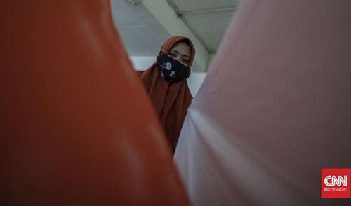 Warga Pertanyakan Pengawasan Pakai Masker di Dalam Rumah