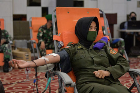 Wagubri Apresiasi Kegiatan Donor Darah Korem 031/WB