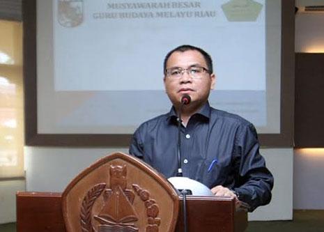 Terkait Insiden Perusakan Mobil Patroli Polisi Saat Demo, Rektor Bantah Pelaku Bukan Mahasiswa Unilak