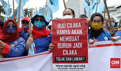 Buruh Tuduh UU Ciptaker Langgengkan Pelanggaran Pengusaha