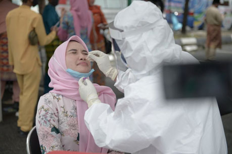 207.460 Sampel Swab di Riau Telah Diperiksa Selama Pandemi