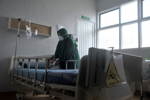 Kasus COVID-19 Pecah Rekor Lagi, Tembus 9.321 Orang